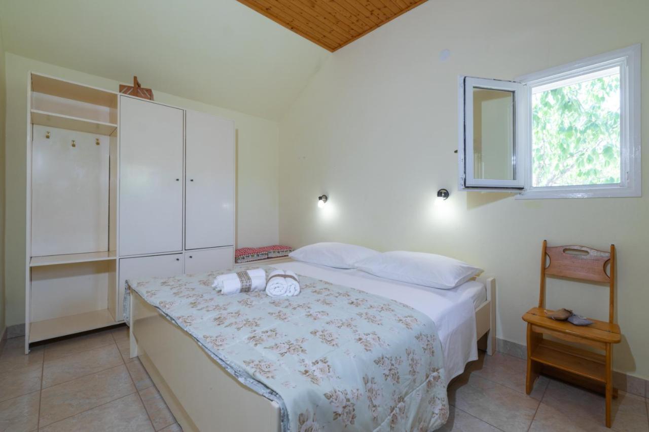 Holiday Home Liberan Vela Luka Ngoại thất bức ảnh
