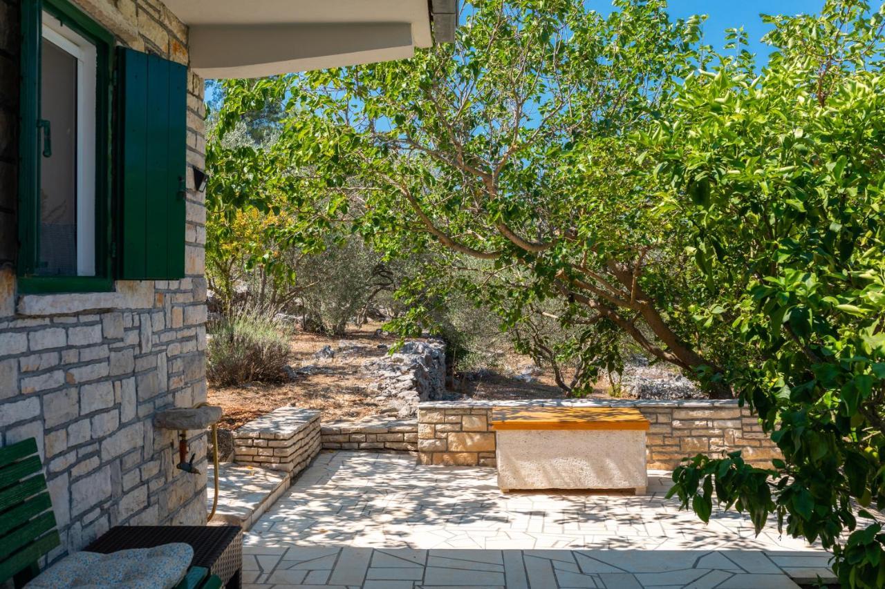 Holiday Home Liberan Vela Luka Ngoại thất bức ảnh