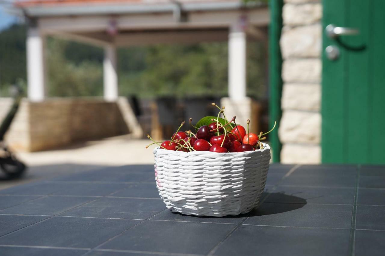 Holiday Home Liberan Vela Luka Ngoại thất bức ảnh