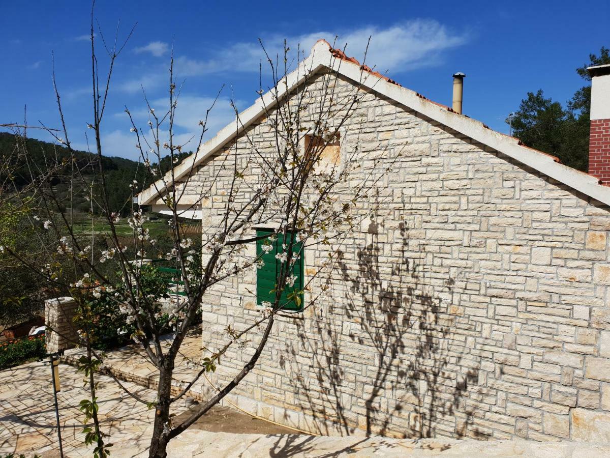 Holiday Home Liberan Vela Luka Ngoại thất bức ảnh