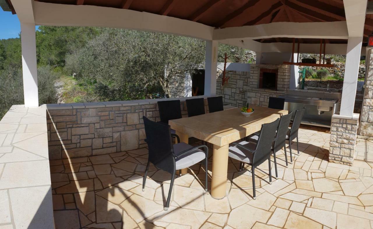 Holiday Home Liberan Vela Luka Ngoại thất bức ảnh